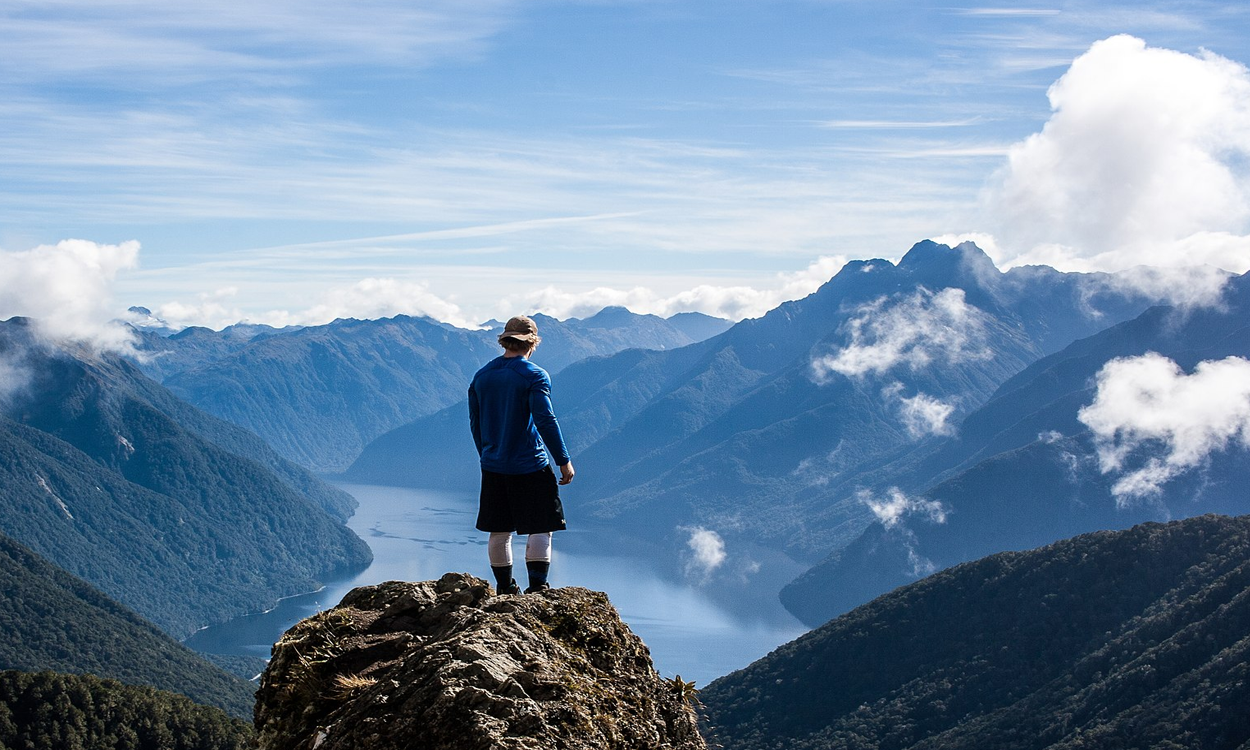 Thanks, Image Source: By Samuel Bordo s_bordo01 - https://unsplash.com/photos/Goirt63y1-8ImageGallery, CC0, https://commons.wikimedia.org/w/index.php?curid=62225080